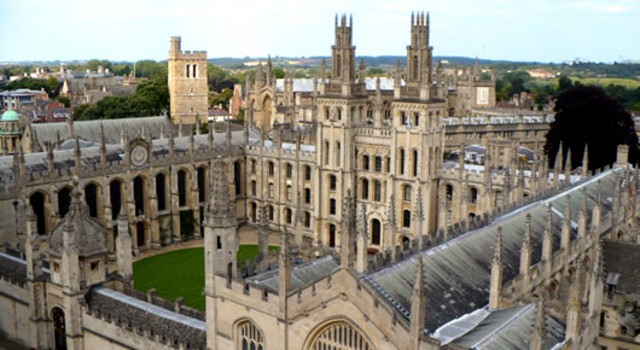 Tolikien attends Oxford where he studied languages