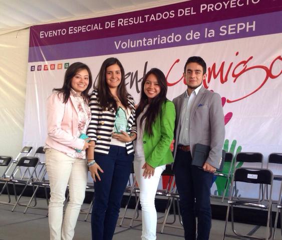 Reconocimiento a grupo AMIGOS por su proyecto