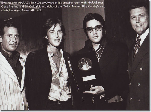 Elvis receives the Lifetime Achievement Award