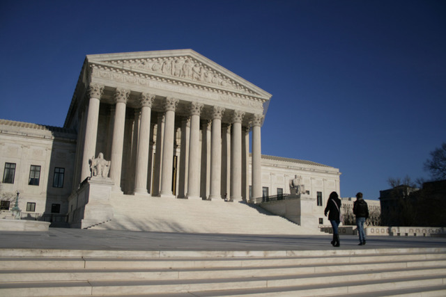 US Supreme Court Upholds Centerpiece of 2010 Arizona Immigration Law and rejects Other Provisions