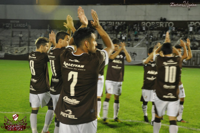 Tres cachetazos y a otra cosa