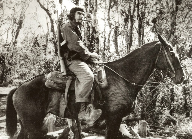 Che's rebels capture Santa Clara