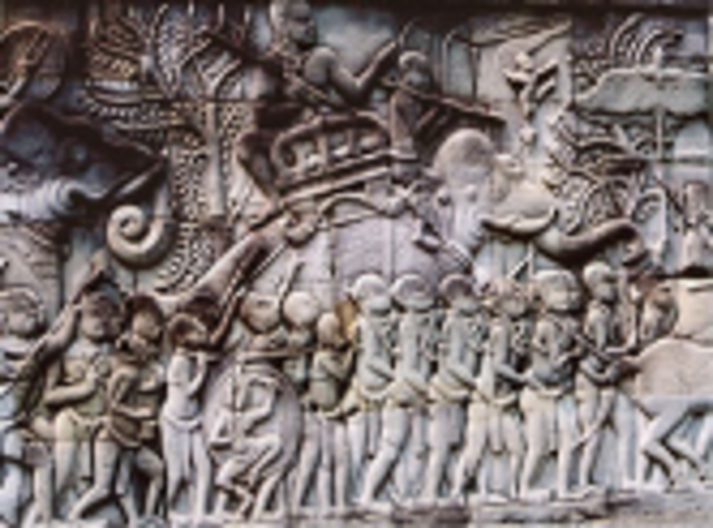 The Thais and the Cham kingdom launched a series of attacks on the Khmer empire