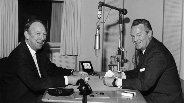 Landets første FM-sender