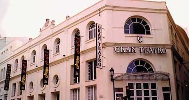 Comienzo de la creación del Gran Teatro