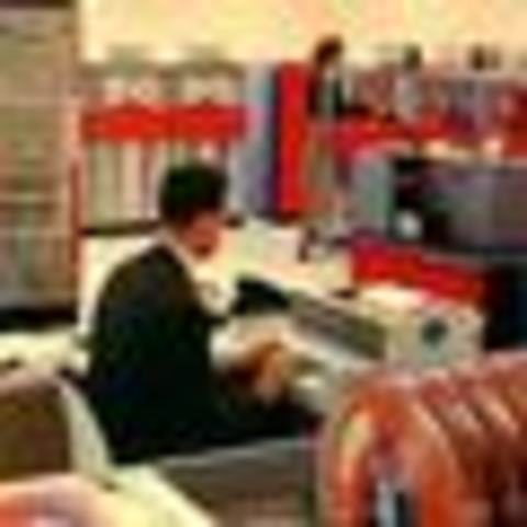 Computadoras con cinta magnetica ( UNIVAC)