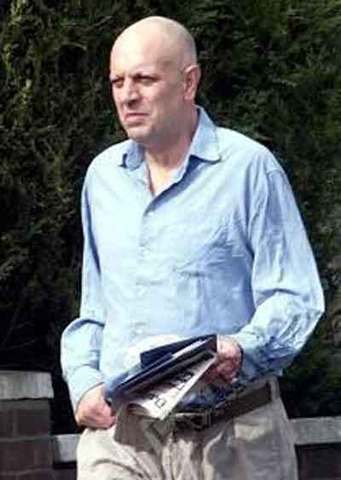 Syd dies at his mother's house aged 60 of pancreatic cancer