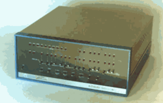 1975. ALTAIR 8800