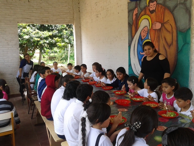 Almuerzo Escolar