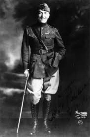 Became commander of the squadron.