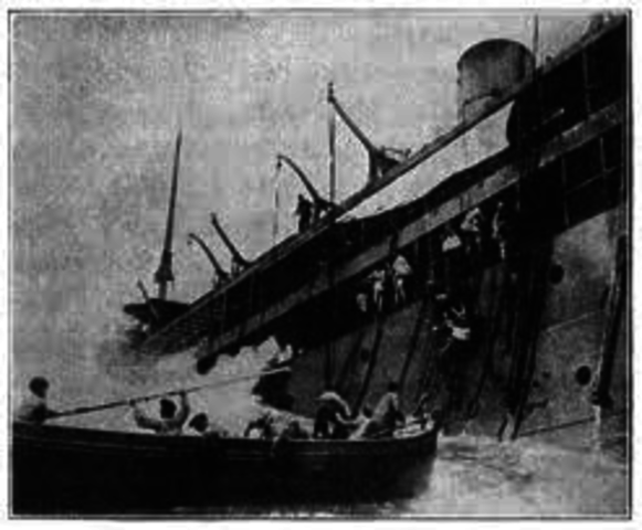 Germany declares a "war zone" on Britian