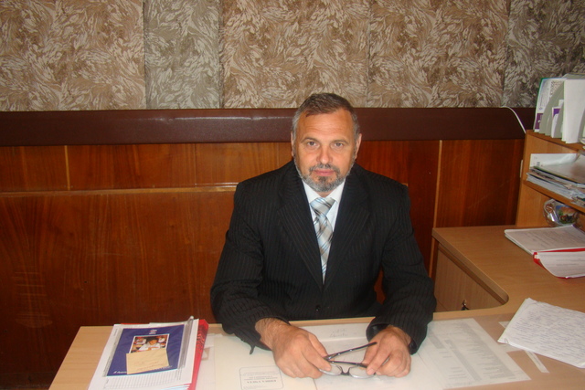 Реорганизация школы...