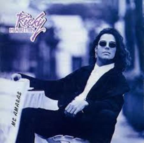 Él publicó el álbum "Me Amaras".