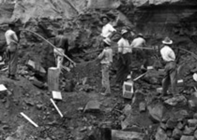 The building of the Panama Canal Begins