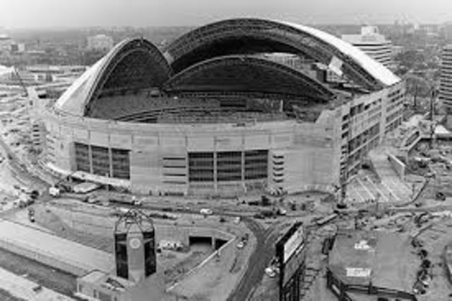 First Game At SkyDome