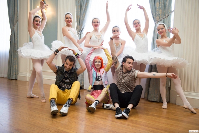 Клип  Still into you