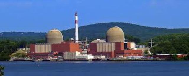 Impacts of a Terrorist Attack at Indian Point Nuclear Power Plant (2004)