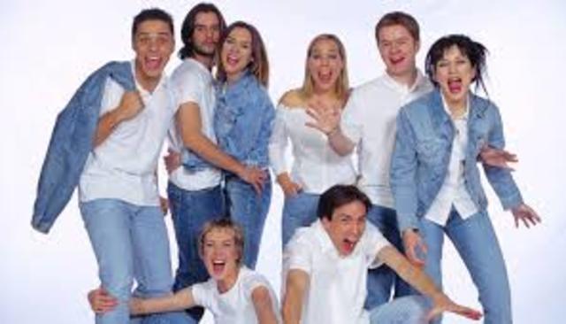 LINEA DE EXPOSICION DE MIS COPAÑEROS