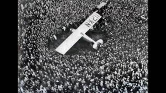 Charles Lindbergh's solo flight across the atlantic ocean