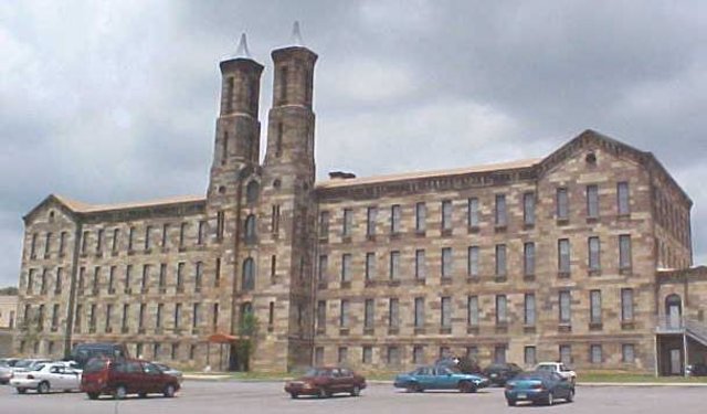 Lived in Cannelton for about a year in a half.