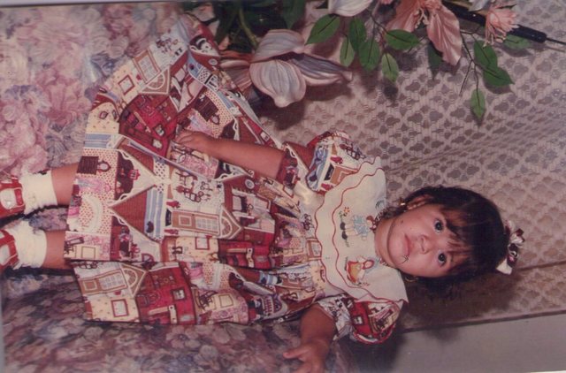 Durante los 5 años mi mamá llevo un fotógrafo a la casa para que nos hiciera un cuadro de caritas