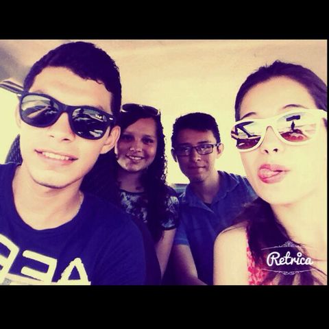 Con los guapos de mi corazon
