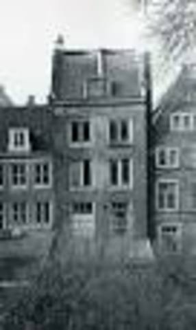 Anne Frank Goes Hiding