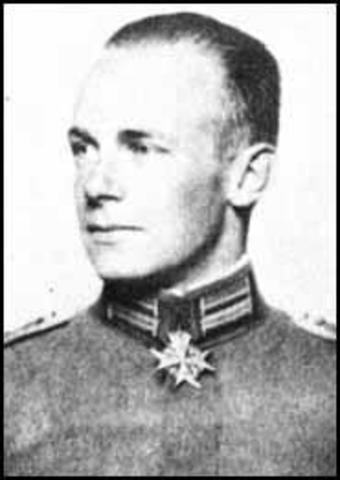 Udet Attempts Joining The Army