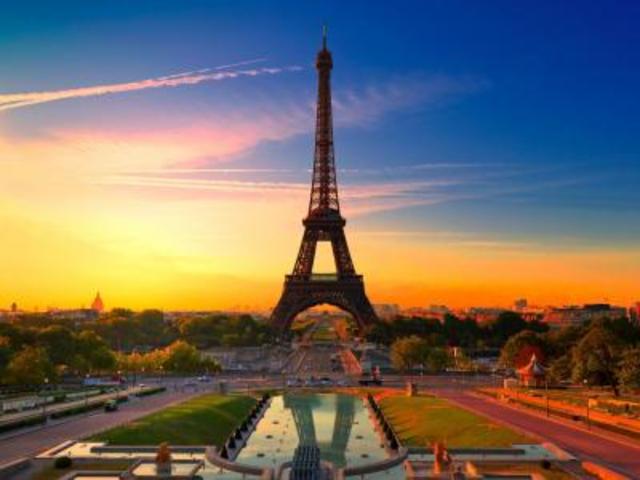 Take a trip to Paris!