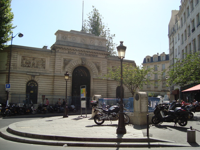 entering the Ecole Polytechnique