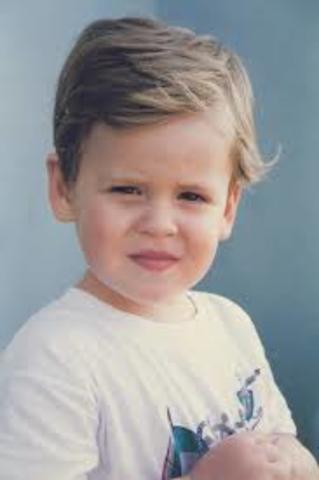 Mí ermaño mas pequeño nacío