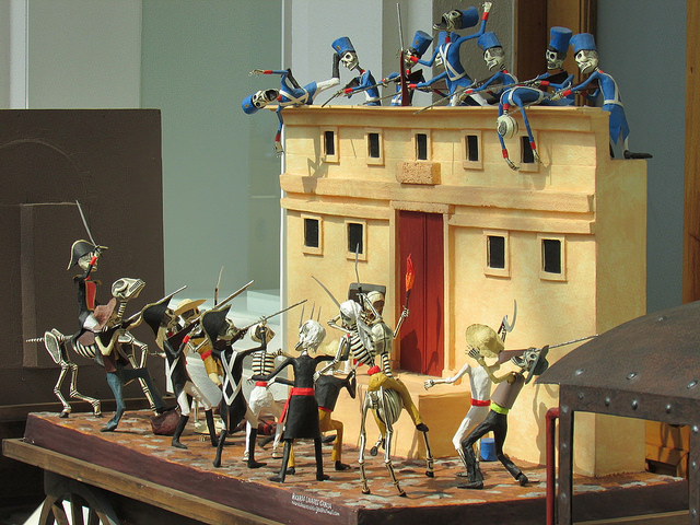 Insurgents VS Peninsulares