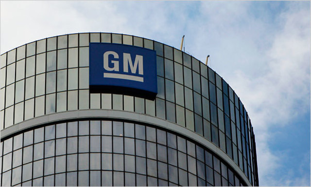 GM announces plan to cut 74,000 jobs by 1995