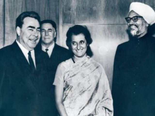 India and The Soviet Union Sign the Freindship Act