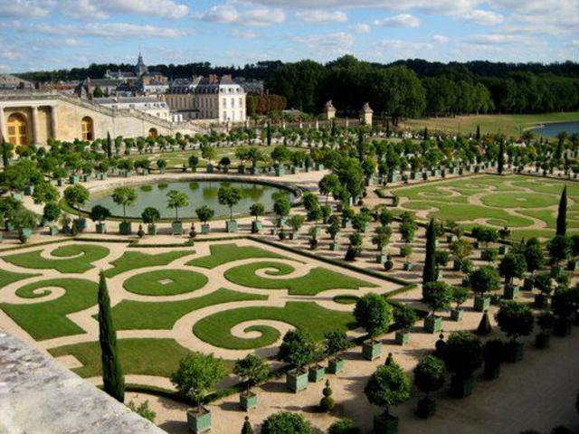 Версальский дворец – величие короля