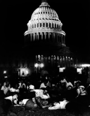 Bonus army arrives in DC