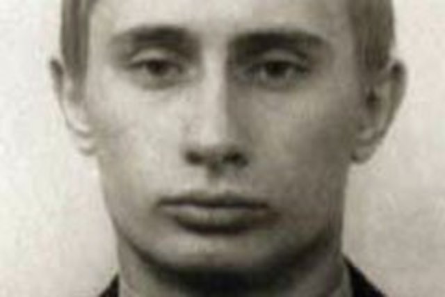 Высшее образованиеЛенинградский государственный университет и Высшая школа КГБ