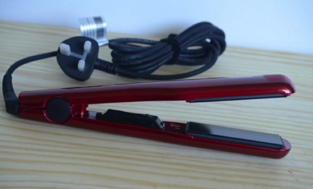 Maxim Hair strightener