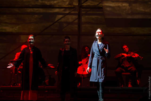 Виступ у Угорщині