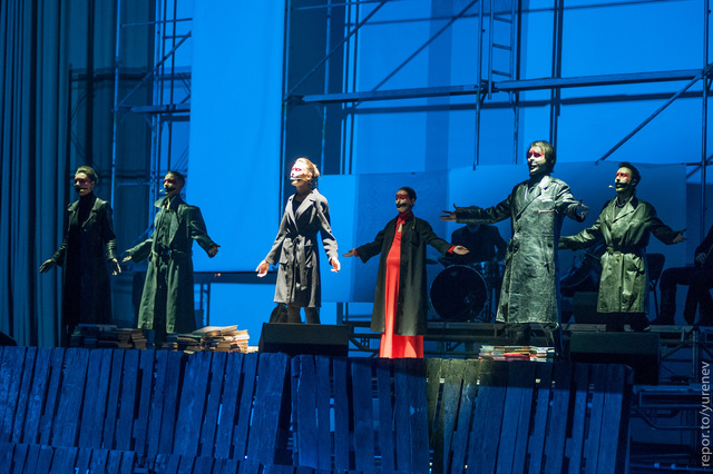 Виступ в Україні