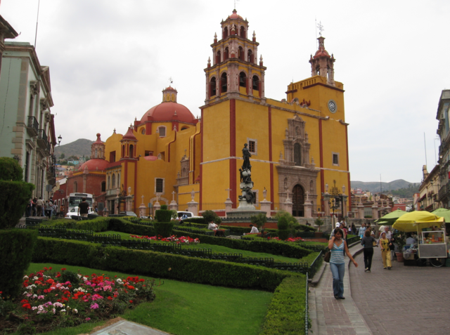 Approach to Guanajuato