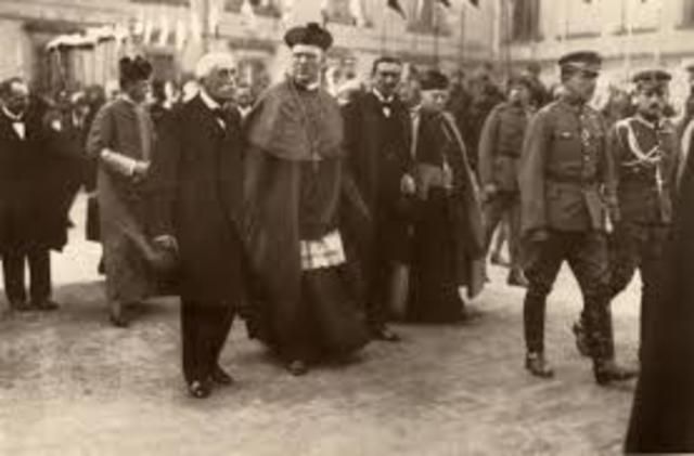 The Sub militia was overseen by Sir george.