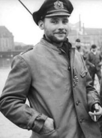 Max Bauer brgins military career