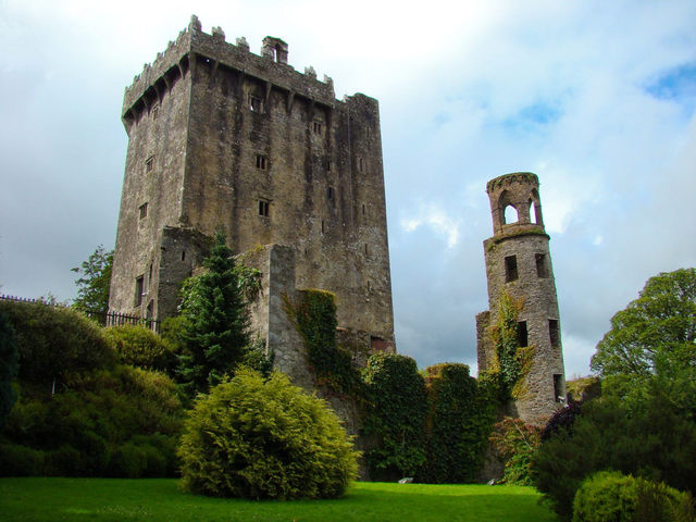 Kiss Blarney Stone Culture