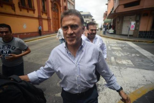 Miguel Ángel Yunes Linares emite un posicionamiento sobre gubernatura de 2 años