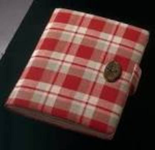 Anne recieves her diary