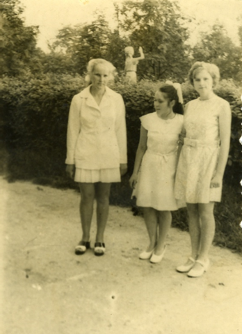 Випускниці