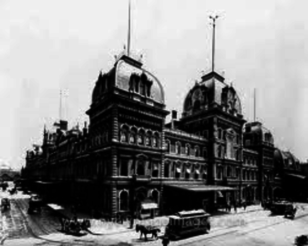 Grand Central Station was built