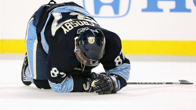 Crosby gets injured
