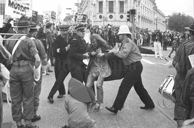 Last Troops Withdraw